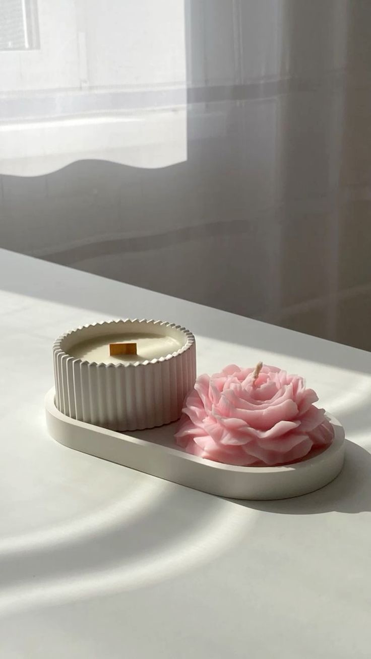Marble Set with Peony Candle